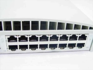 Switch 3com OfficeConnect TP16C 3C16702