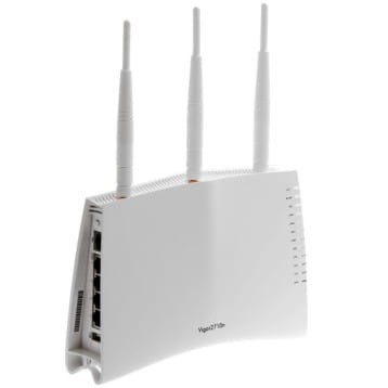 router-draytek-vigor-2710n-adsl-adsl-usb-lan-wlan.jpg