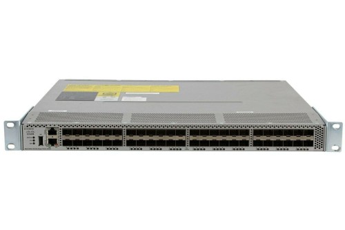 cisco-ds-c9148s-k9-48-port-active-mds-9148s-16g-multilayer-fc-sfp-fabric-switch-(1)-71033-p.jpg